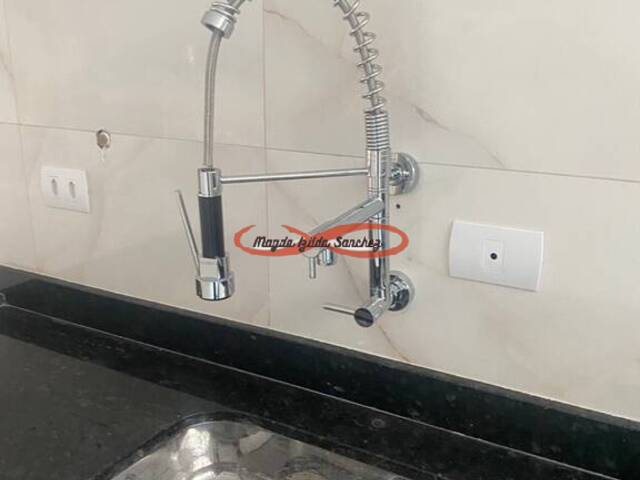 Sobrado de Rua para Venda em São Paulo - 4