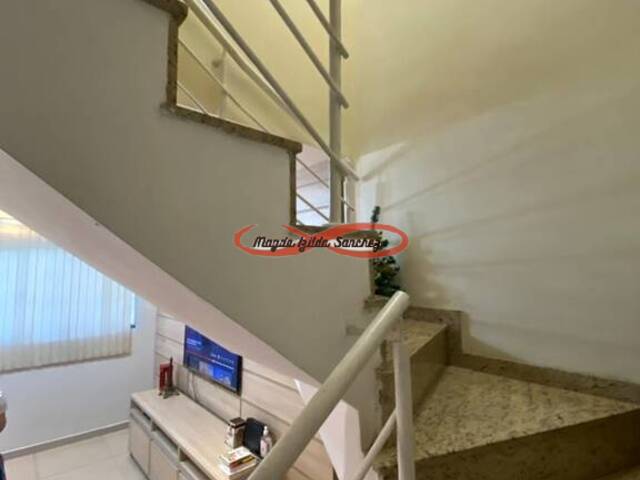 Sobrado de Rua para Venda em São Paulo - 4