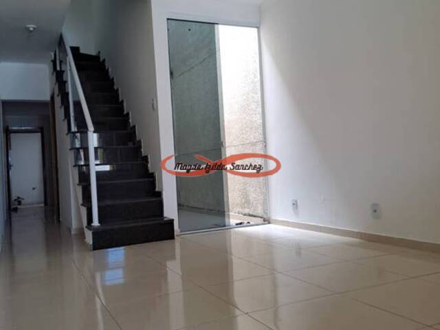 Sobrado de Rua para Venda em São Paulo - 4