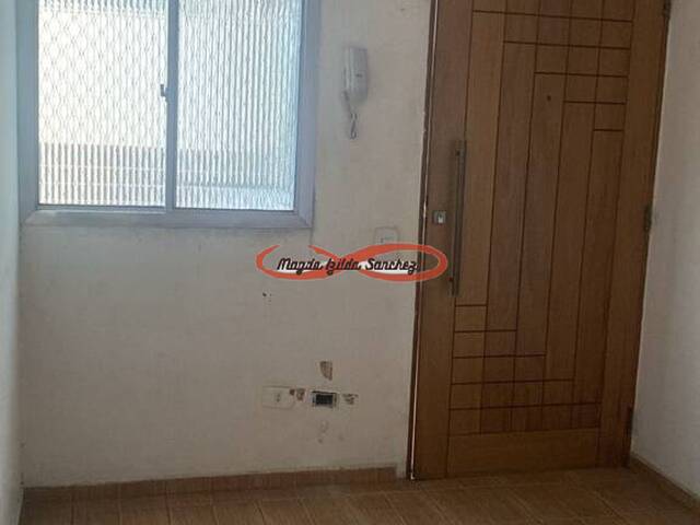 #1435-A - Apartamento para Venda em São Paulo - SP - 2