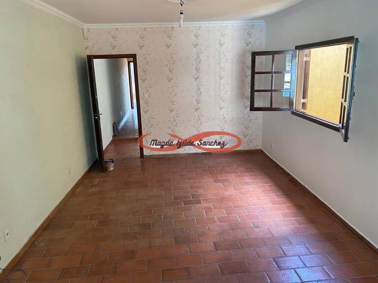 Casa à venda com 3 quartos, 177m² - Foto 8