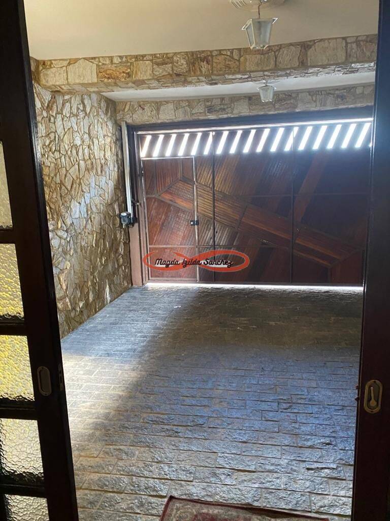 Casa à venda com 3 quartos, 177m² - Foto 22