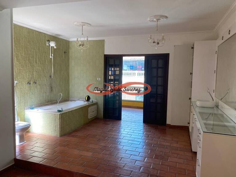 Casa à venda com 3 quartos, 177m² - Foto 9