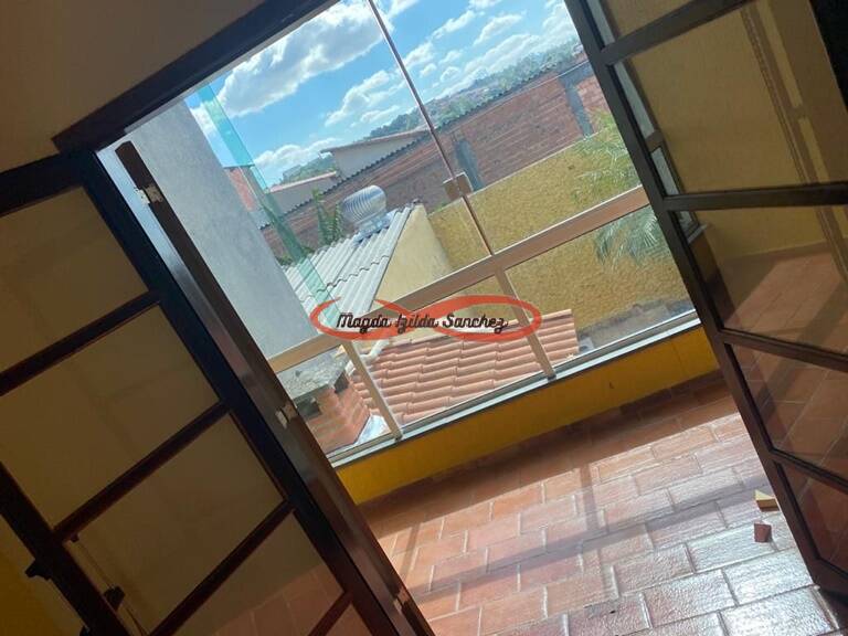 Casa à venda com 3 quartos, 177m² - Foto 7