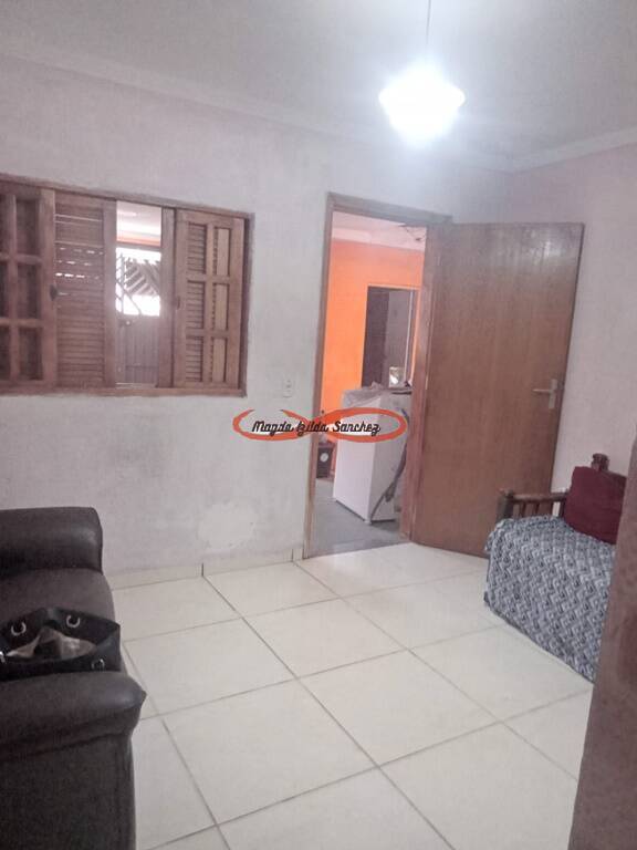 Casa, 3 quartos, 110 m² - Foto 1