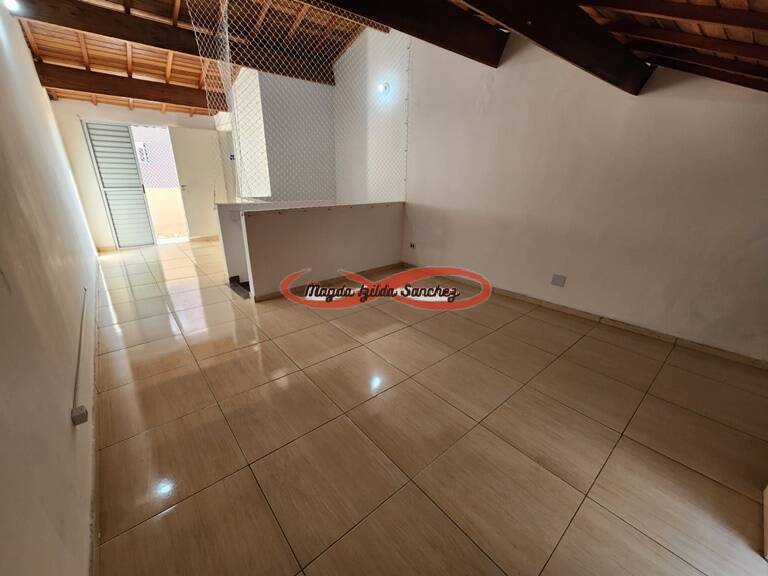 Casa para alugar com 3 quartos, 180m² - Foto 8