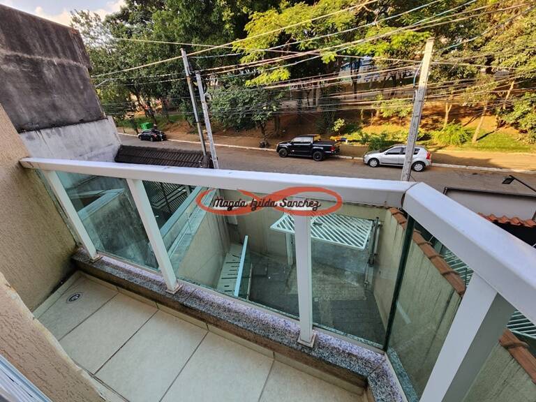 Casa para alugar com 3 quartos, 180m² - Foto 15