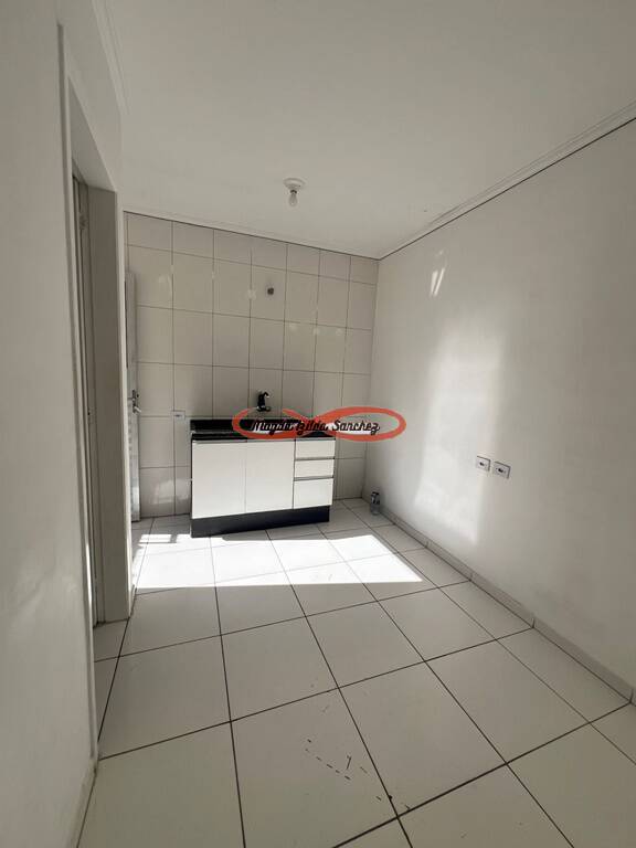 Casa de Condomínio para alugar com 1 quarto, 28m² - Foto 5