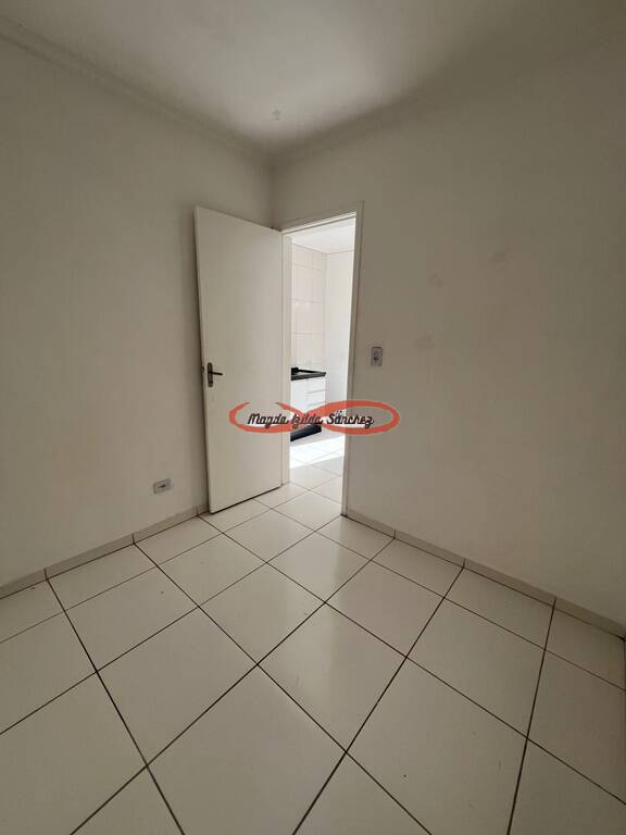Casa de Condomínio para alugar com 1 quarto, 28m² - Foto 3