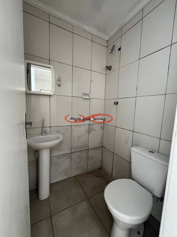 Casa de Condomínio para alugar com 1 quarto, 28m² - Foto 8