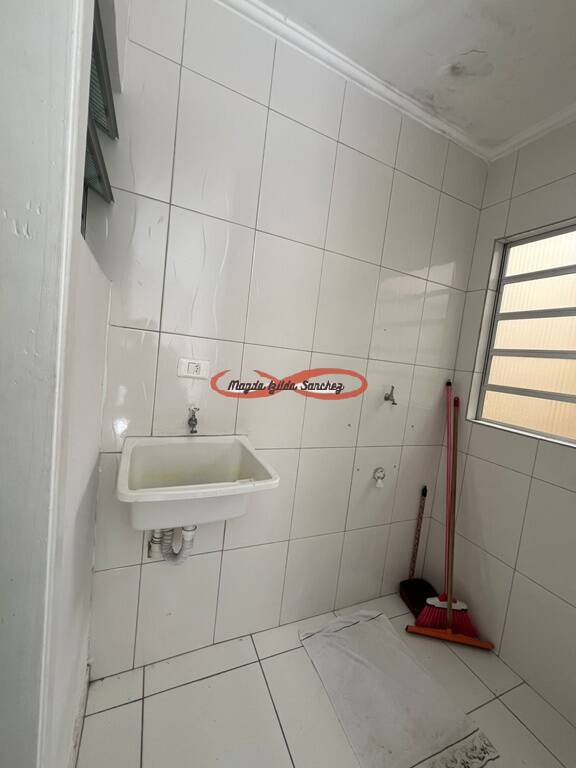 Casa de Condomínio para alugar com 1 quarto, 28m² - Foto 7
