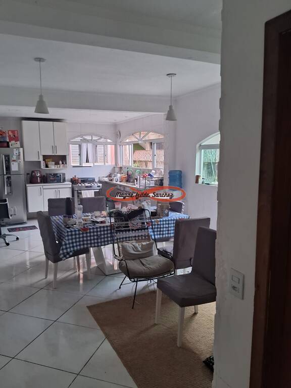 Casa, 3 quartos, 105 m² - Foto 4