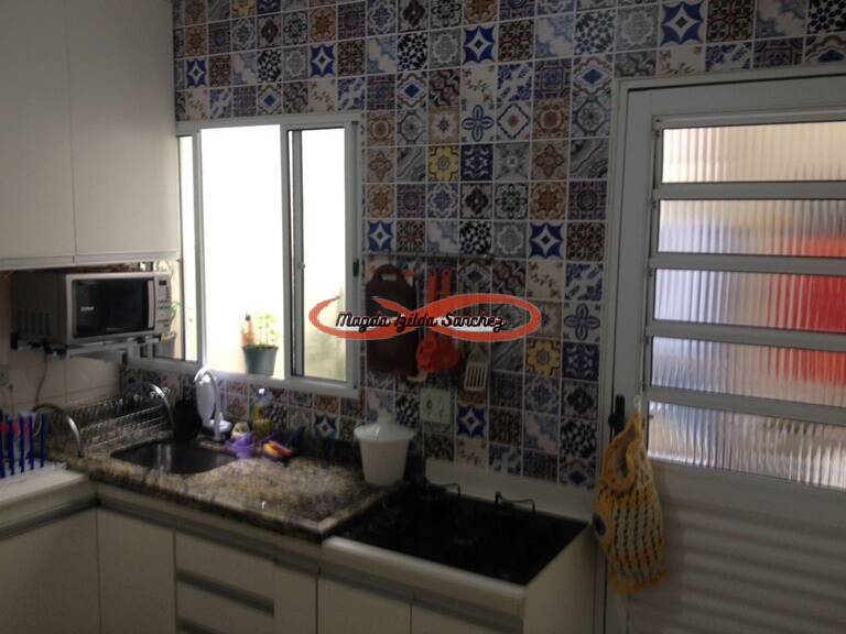 Sobrado à venda com 2 quartos, 57m² - Foto 4