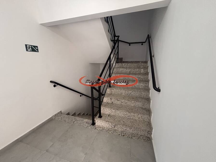 Apartamento à venda com 2 quartos, 35m² - Foto 14