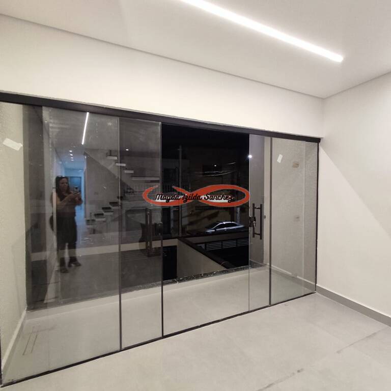 Casa, 3 quartos, 168 m² - Foto 3