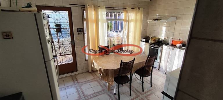 Casa, 4 quartos, 140 m² - Foto 4