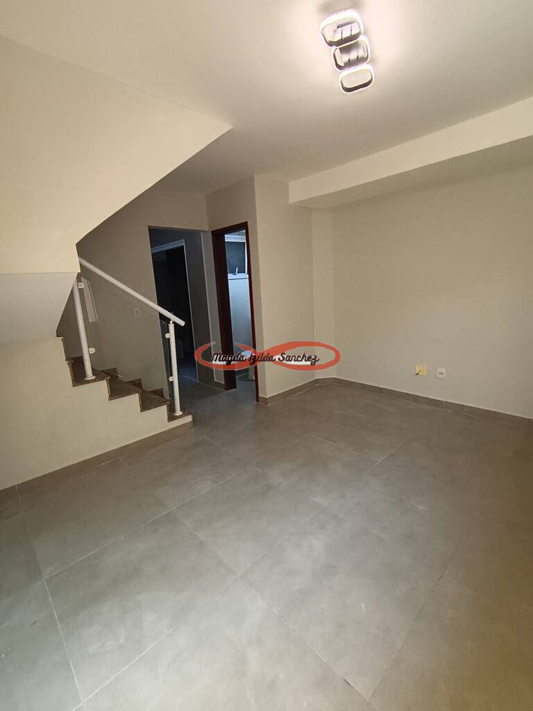 Casa, 2 quartos, 52 m² - Foto 2